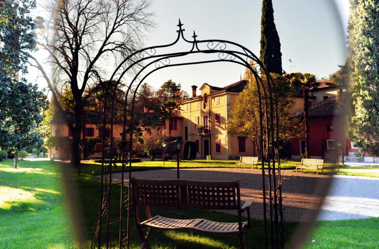 Villa Iachia Ruda Екстериор снимка