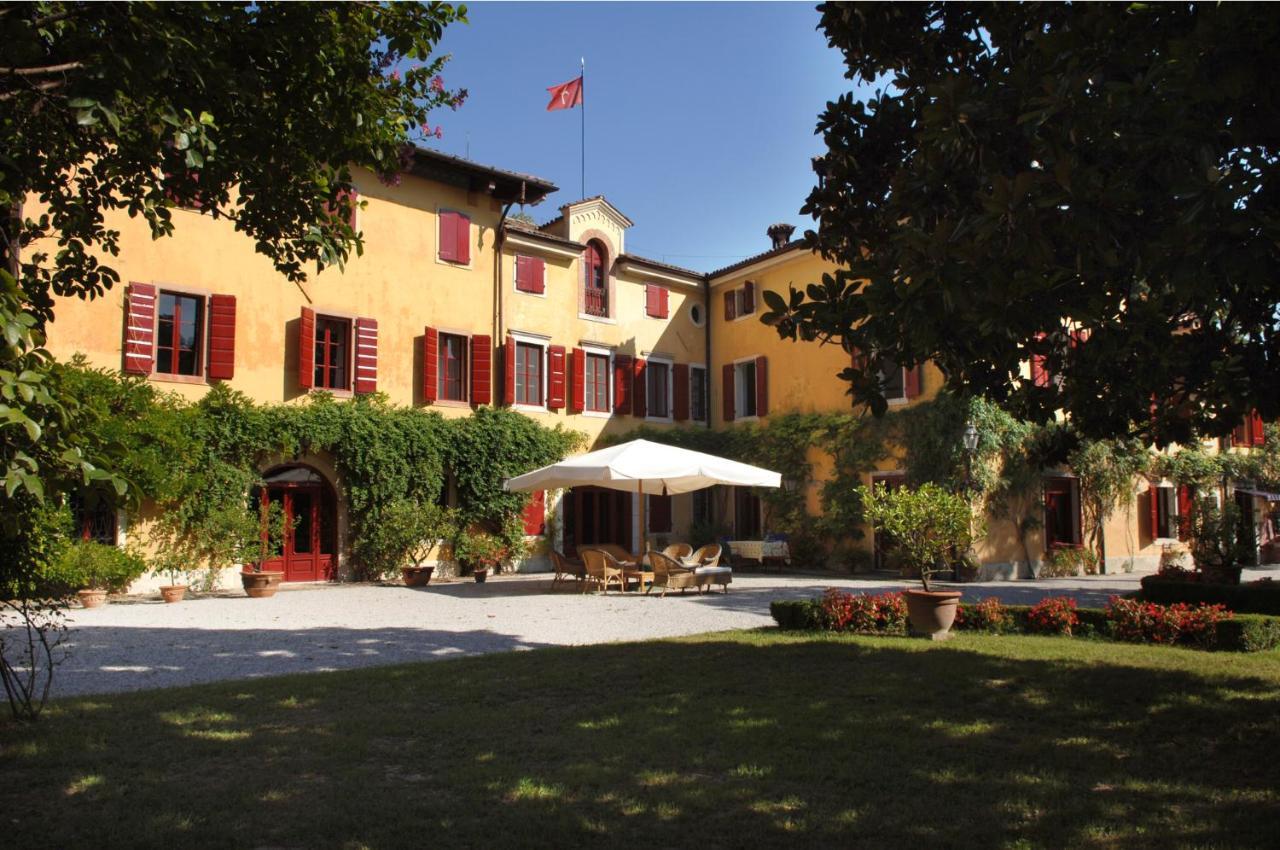 Villa Iachia Ruda Екстериор снимка
